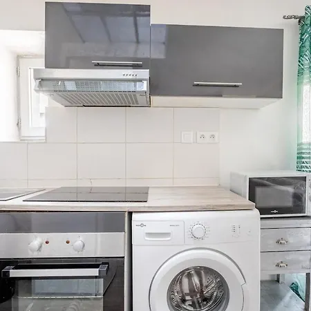 2 Cosy Proche Centre Apartament *