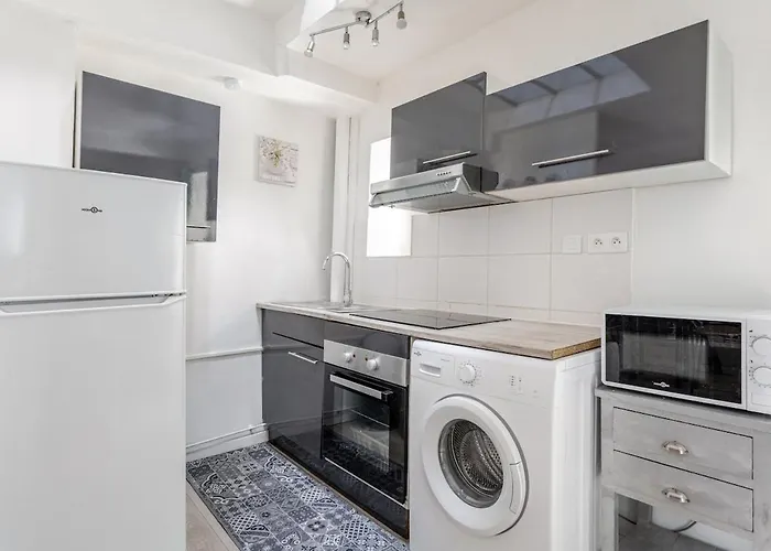 2 Cosy Proche Centre Apartment